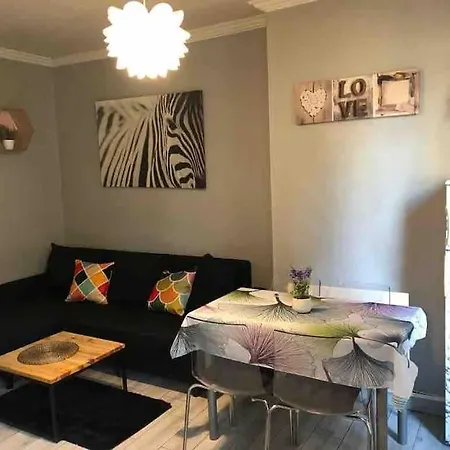 Charmant Appartement 2 Pieces A 7 Mn De Paris Aubervilliers Exterior foto