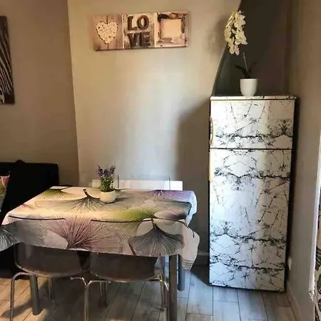 Charmant Appartement 2 Pieces A 7 Mn De Paris Aubervilliers Exterior foto